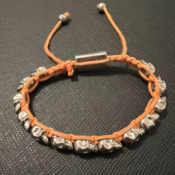 Jewelry - Skull bracelet